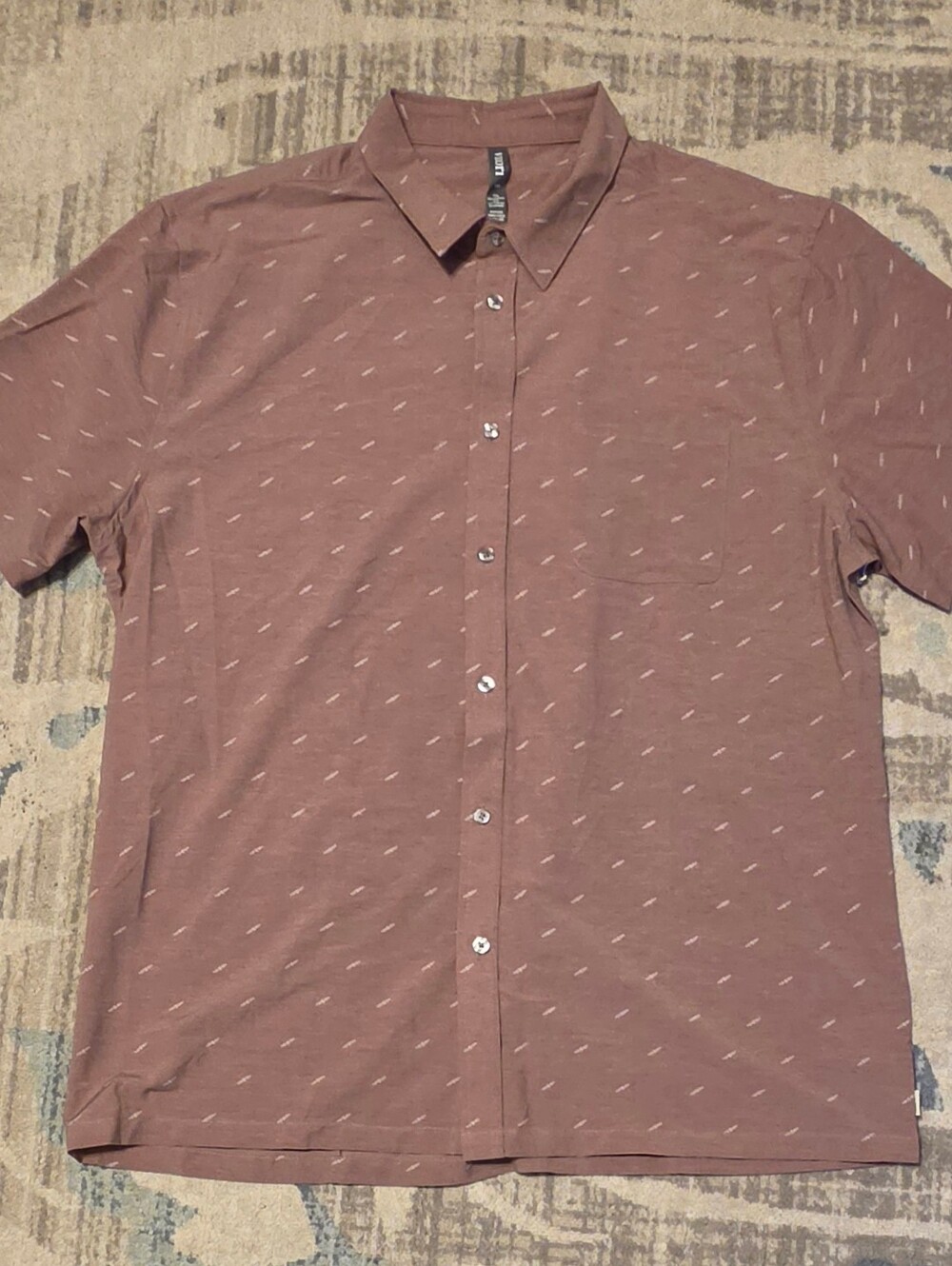 Vuori S/S Bridge Button Down. Color Terracota. Size XXL.